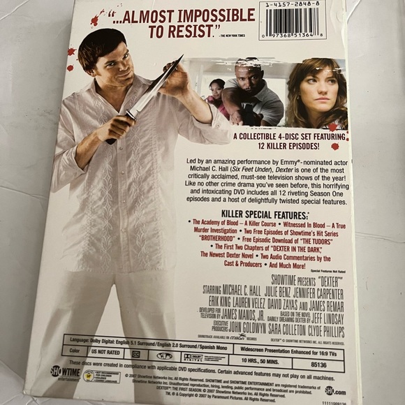 Dexter the first season DVD series - Picture 3 of 3